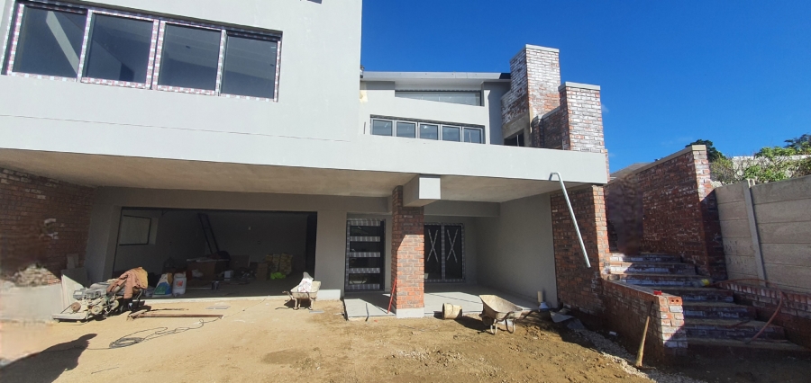 4 Bedroom Property for Sale in Mossel Bay Central Western Cape